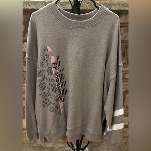 (NWT) Free People Movement Gray Oversized Sweatshirt Graphic Pullover
